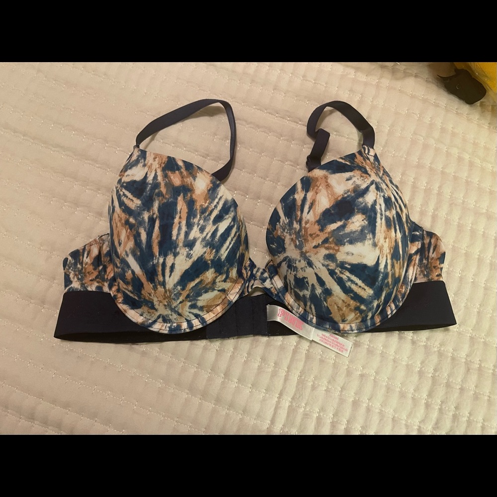 PINK wear everywhere push up 38B